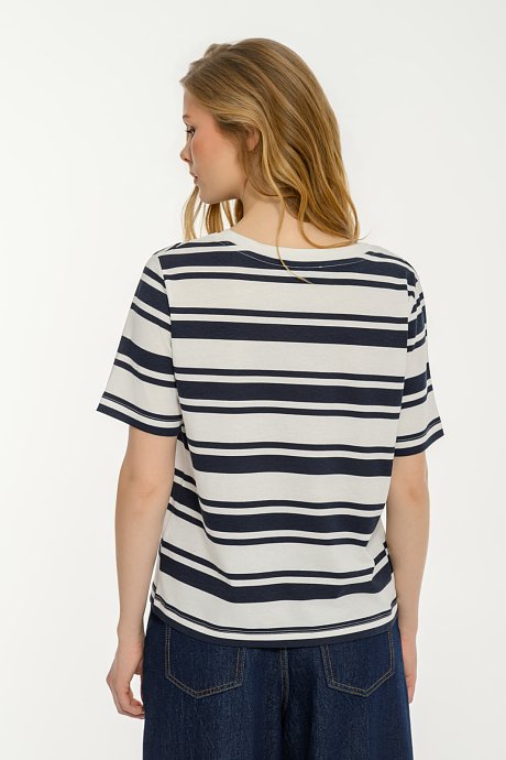Ριγέ t-shirt με στρογγυλή λαιμόκοψη