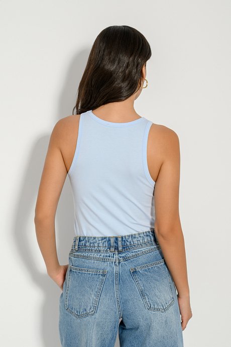 Halter top
