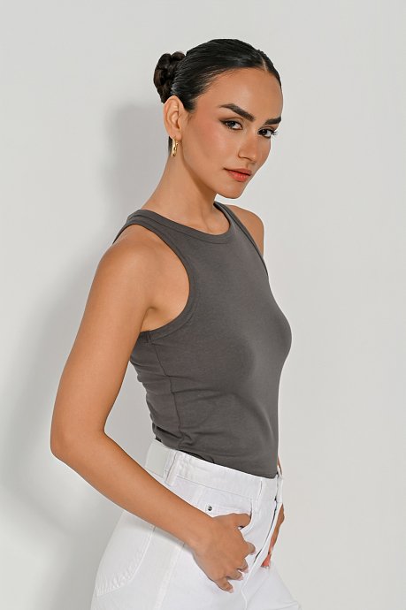 Halter top