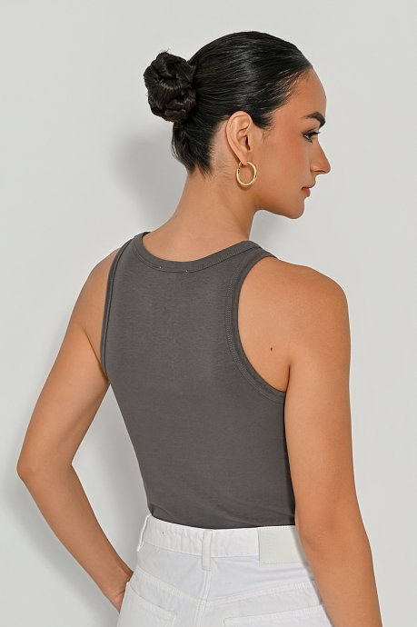 Halter top