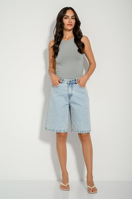 Halter top