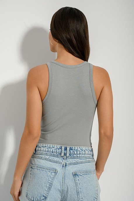 Halter top