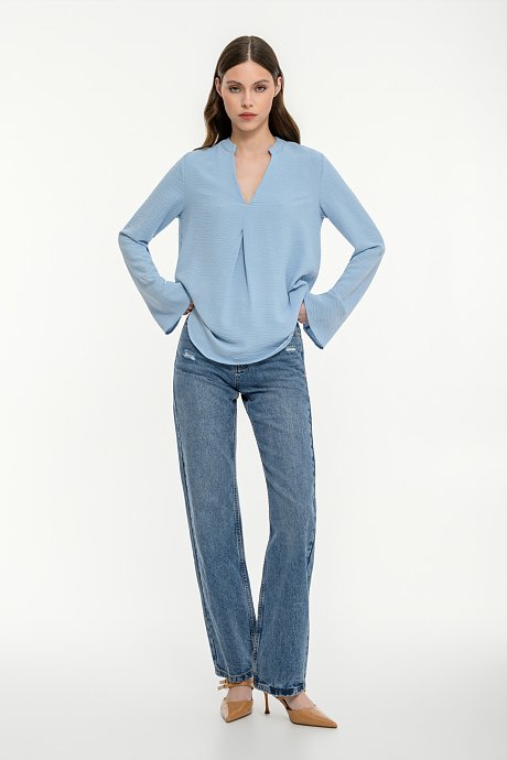 Blouse with wide sleeves