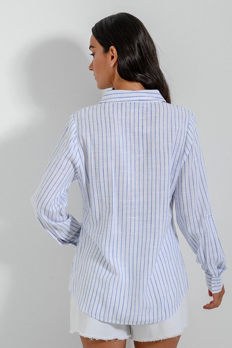 Linen blouse with stripes and lapel collar