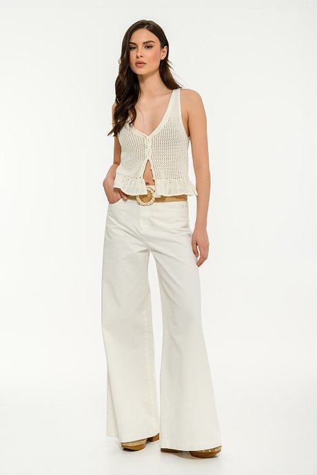 Sleeveless crochet knit top with buttons