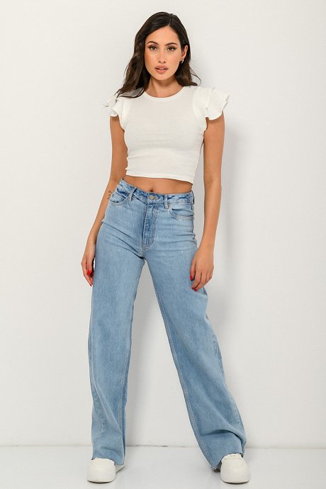 Ribbed crop top with frilled details