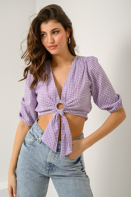 Checkered cropped top with tying