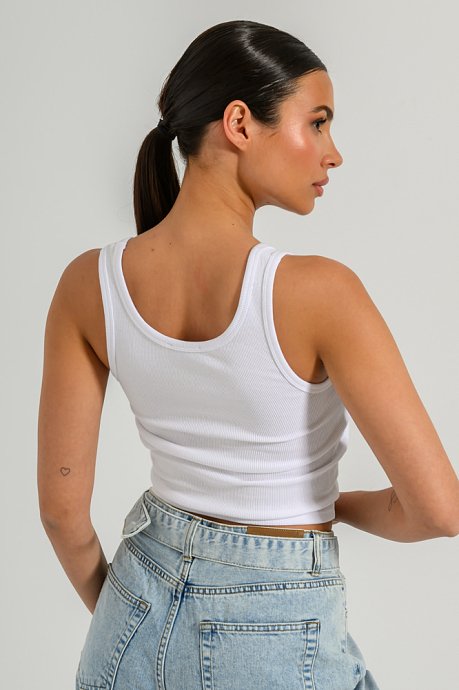 Rib cropped top with embroidered pattern
