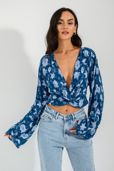 Floral cropped top