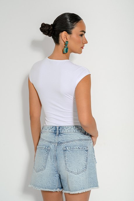 Sleeveless bodysuit
