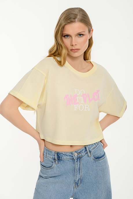 Κροπ t-shirt με τύπωμα