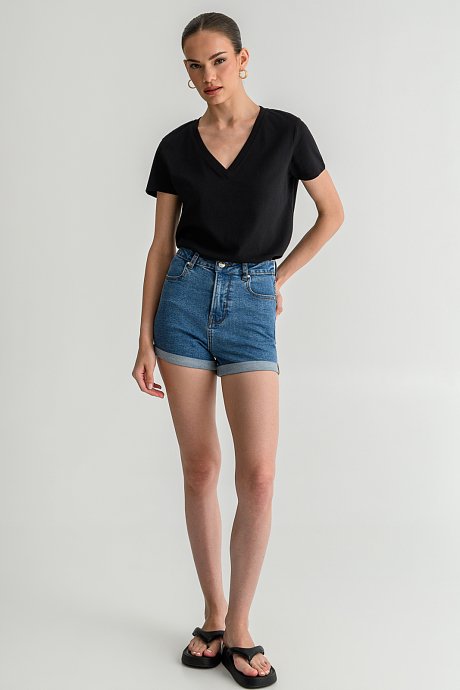 Basic t-shirt με V λαιμόκοψη
