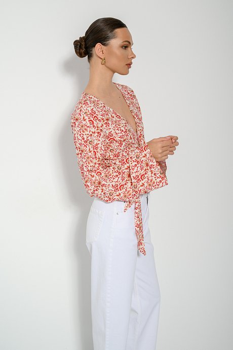 Floral top with tying