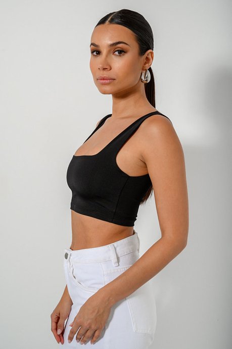 Lycra cropped top with straps