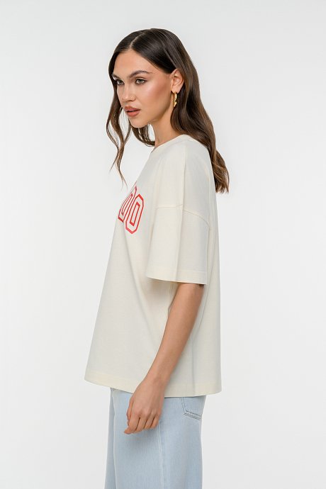 Oversized t-shirt με τύπωμα