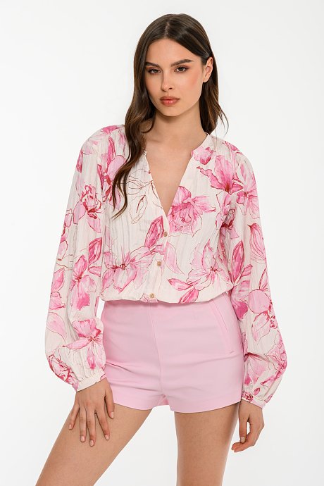 Floral blouse with buttons