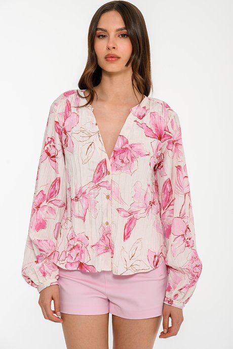 Floral blouse with buttons