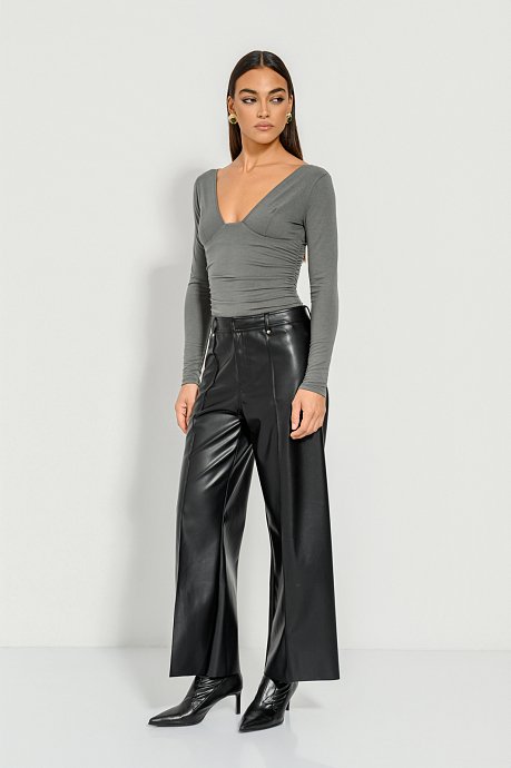 Top with V neckline and open back