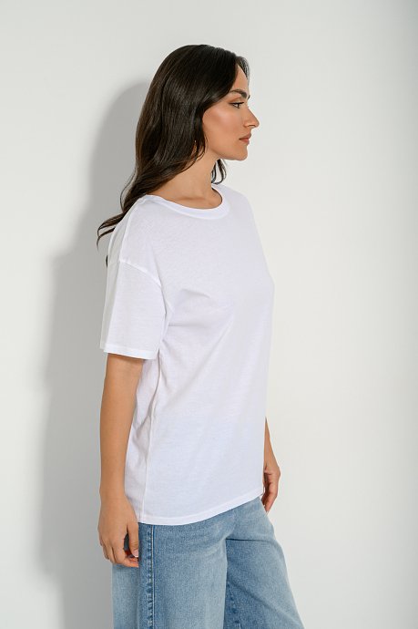 Basic t-shirt με κοντά μανίκια