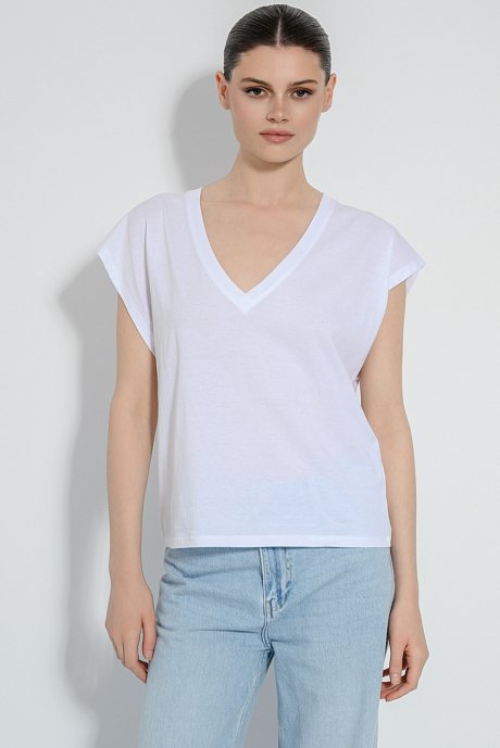 T-shirt με V ντεκολτέ