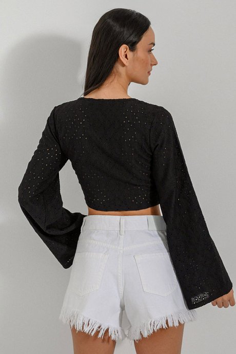 Top with front tying and perforated details