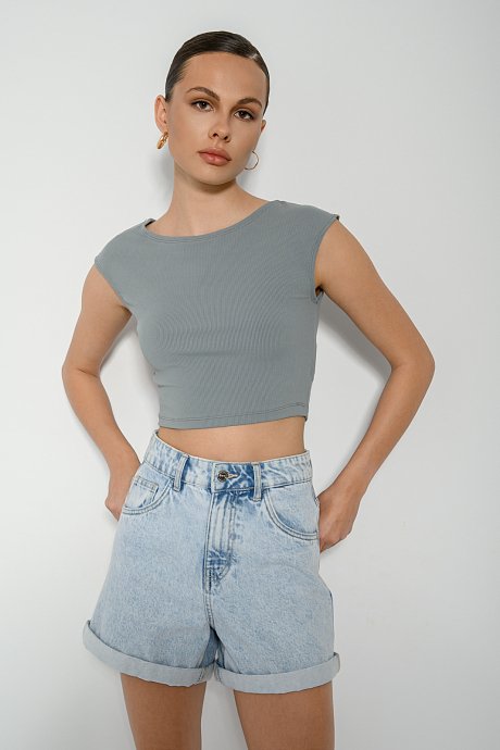 Sleeveless rib cropped top