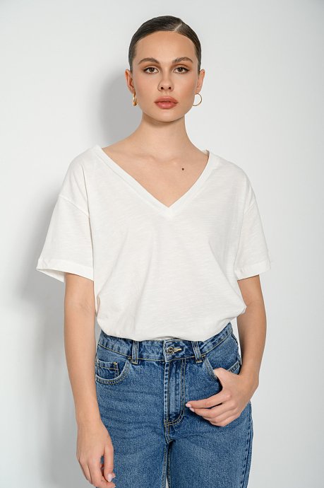 Basic blouse with short sleeves