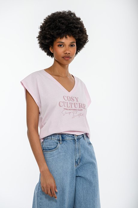 T-shirt με τύπωμα και V λαιμόκοψη