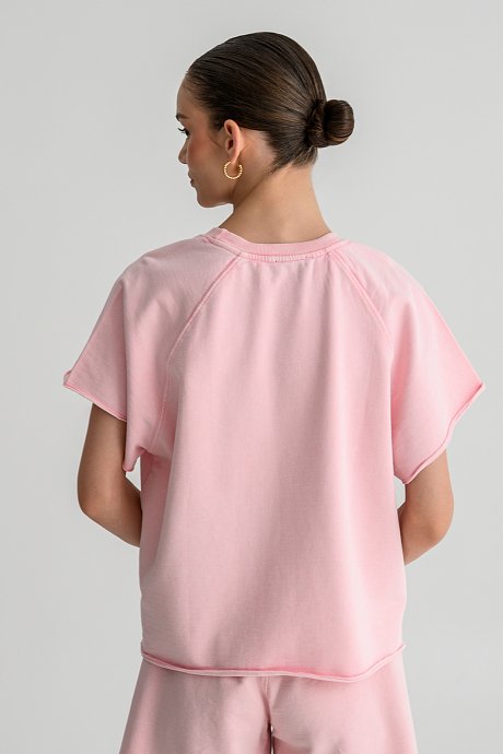 T-shirt with faded look and front print