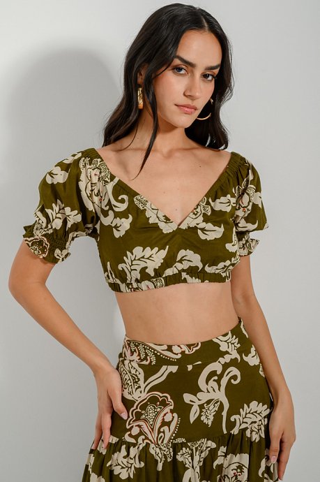 Crop top with print and ruffled details