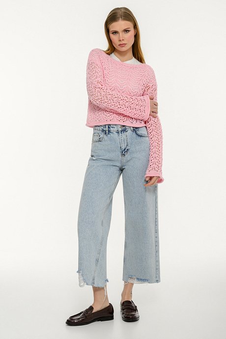 Crochet pink knit top with long sleeves