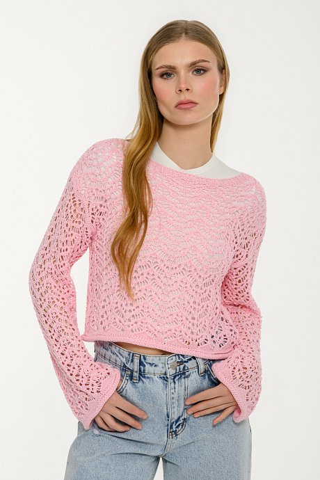 Crochet pink knit top with long sleeves