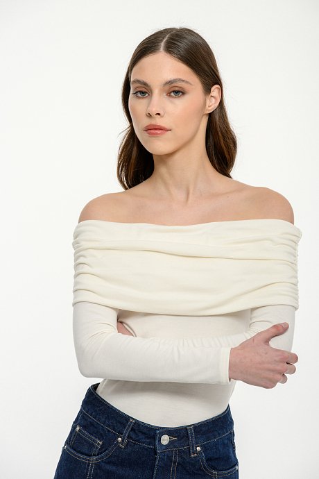 Off shoulder top with shirring details