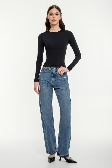 Lycra top with long sleeves