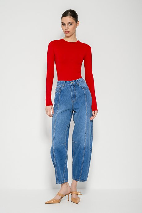 Lycra top with long sleeves