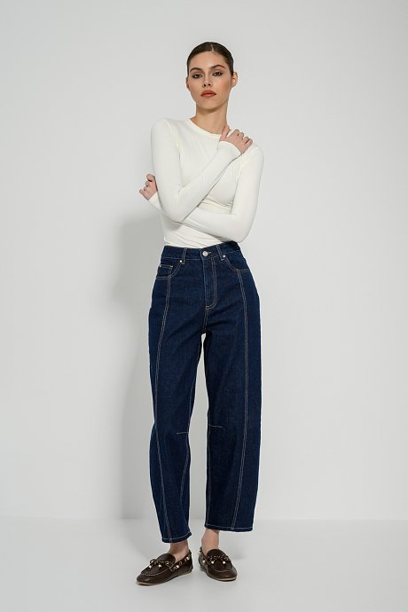 Lycra top with long sleeves