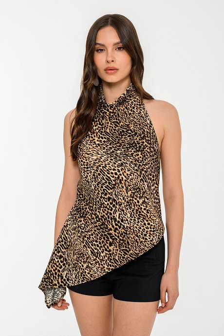 Halter neck leopard top with asymmetric hem