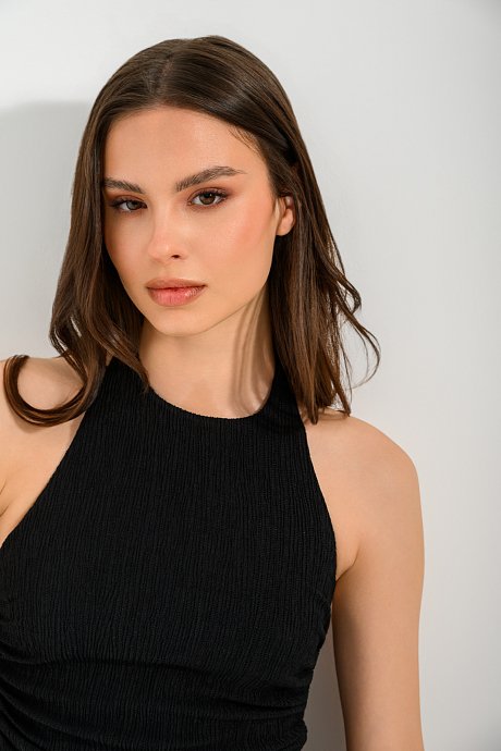 Halter γκοφρέ crop τοπ με σούρες