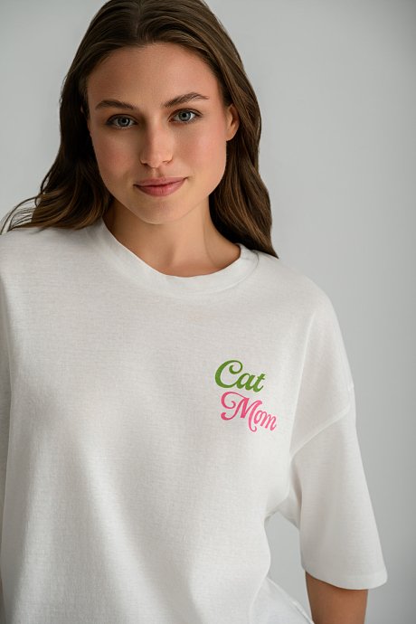 Oversized t-shirt με τύπωμα
