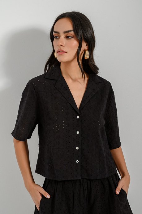 Broderie shirt with perforated details