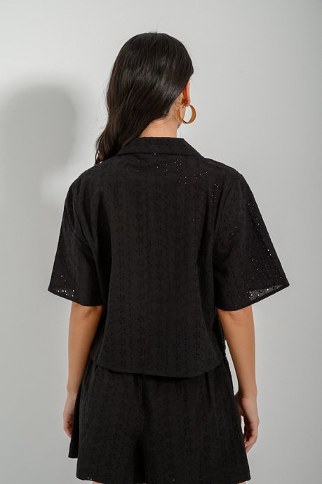 Broderie shirt with perforated details