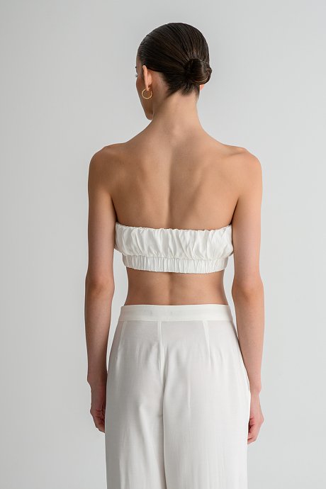 Strapless κροπ τοπ με σούρες