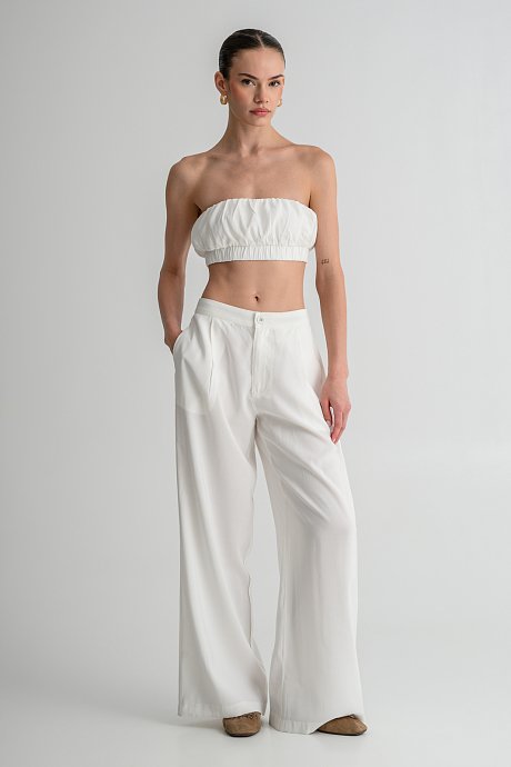 Strapless κροπ τοπ με σούρες