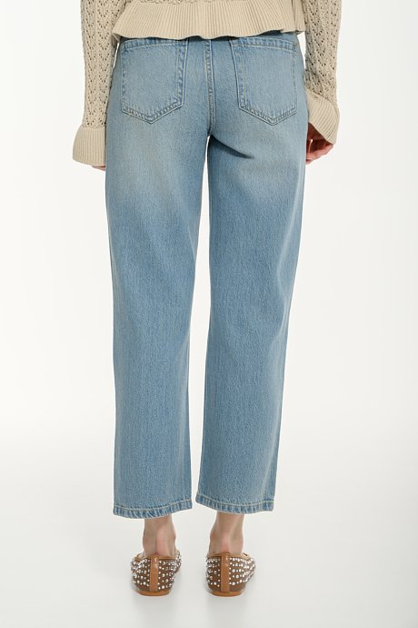 Ripped straight leg denim