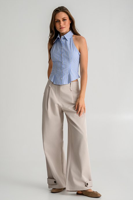 Wide leg trousers with pleated details