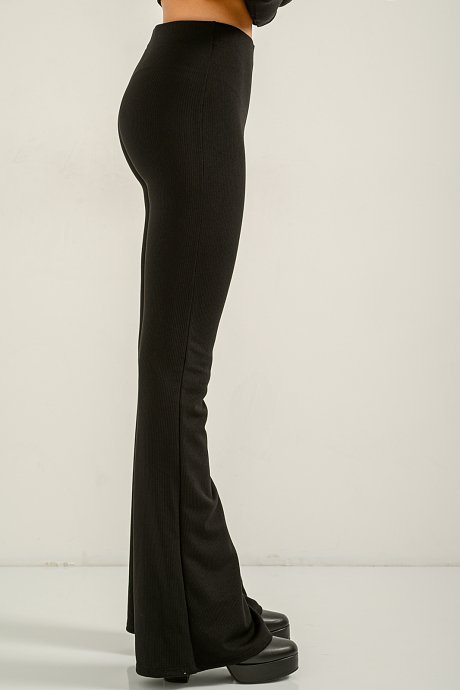 Ribbed legging trousers with cut out detail