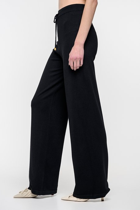 Πλεκτό wide leg παντελόνι με λάστιχο