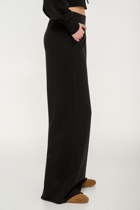Wide leg sweater pants
