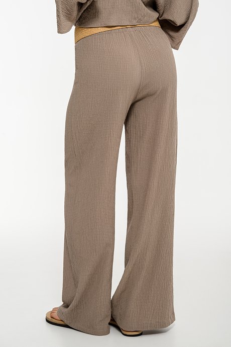 Wide leg γκοφρέ παντελόνα με λάστιχο