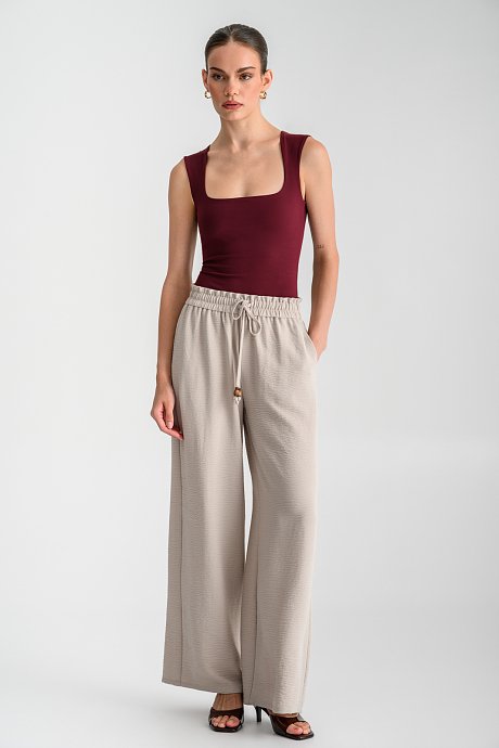 Wide leg παντελόνα με κορδόνι με χάντρες